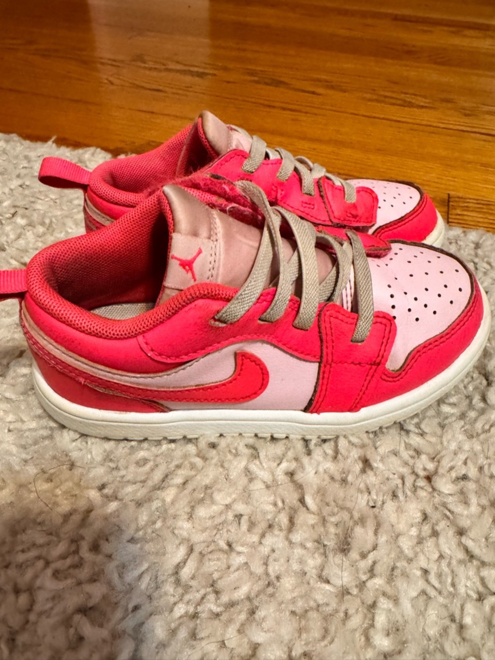 Nike Kids' Pink and Hot Pink Low-Top Sneakers